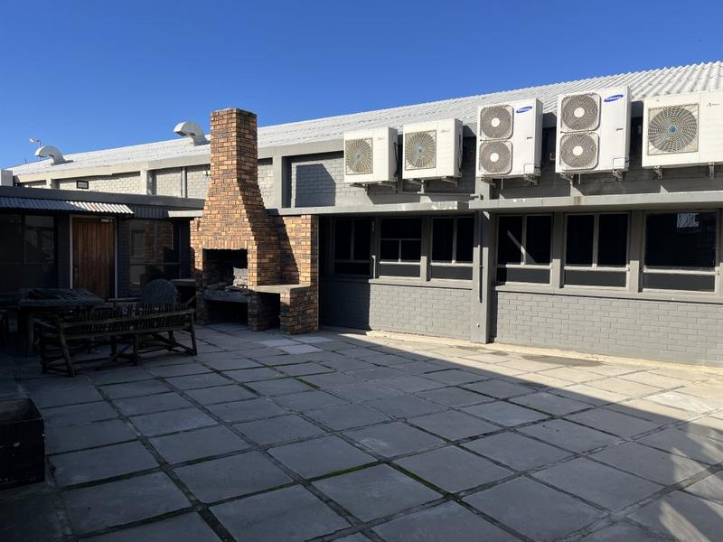 To Let commercial Property for Rent in Paarden Eiland Western Cape